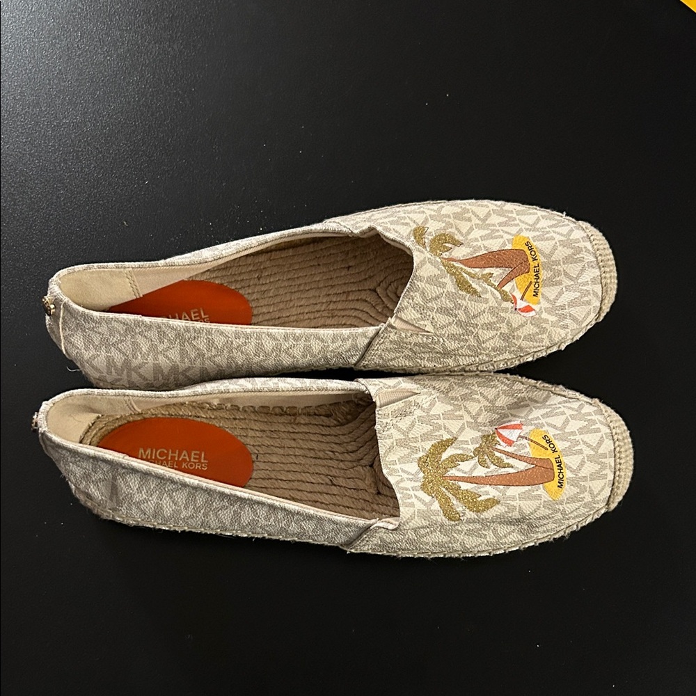 Michael Kors Patterned Beige Espadrilles